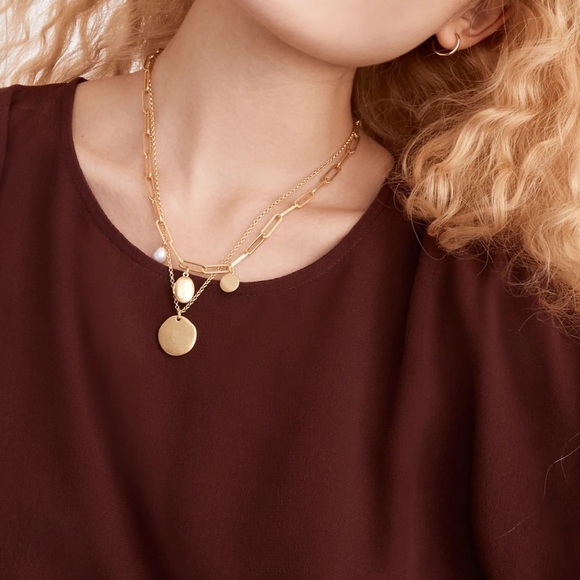 Madewell Locket Charm Necklace Set in Gold - Picture 2 of 3
